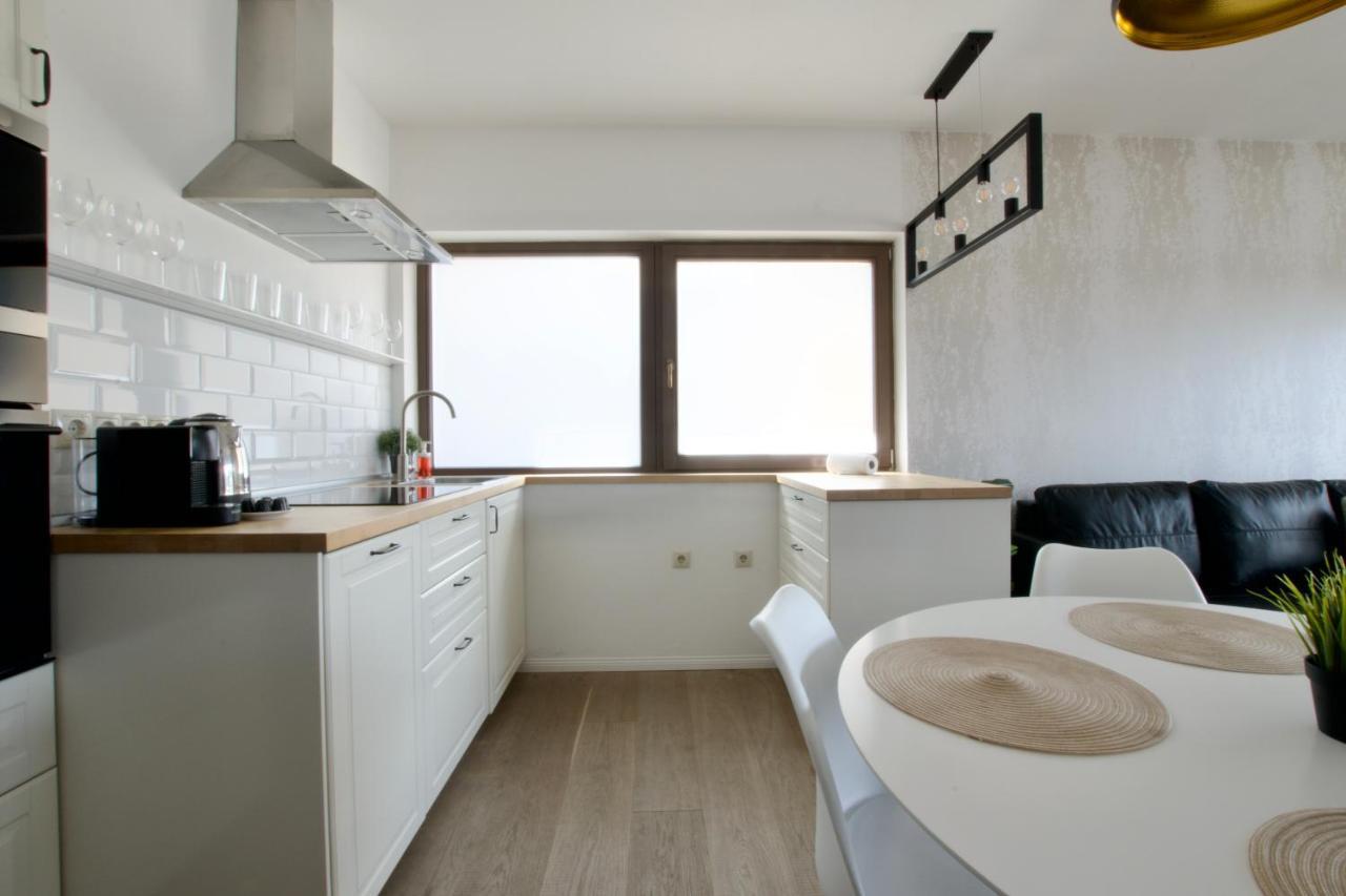 Penthouse Apartment By Hi5 -At The Top Of بودابست المظهر الخارجي الصورة